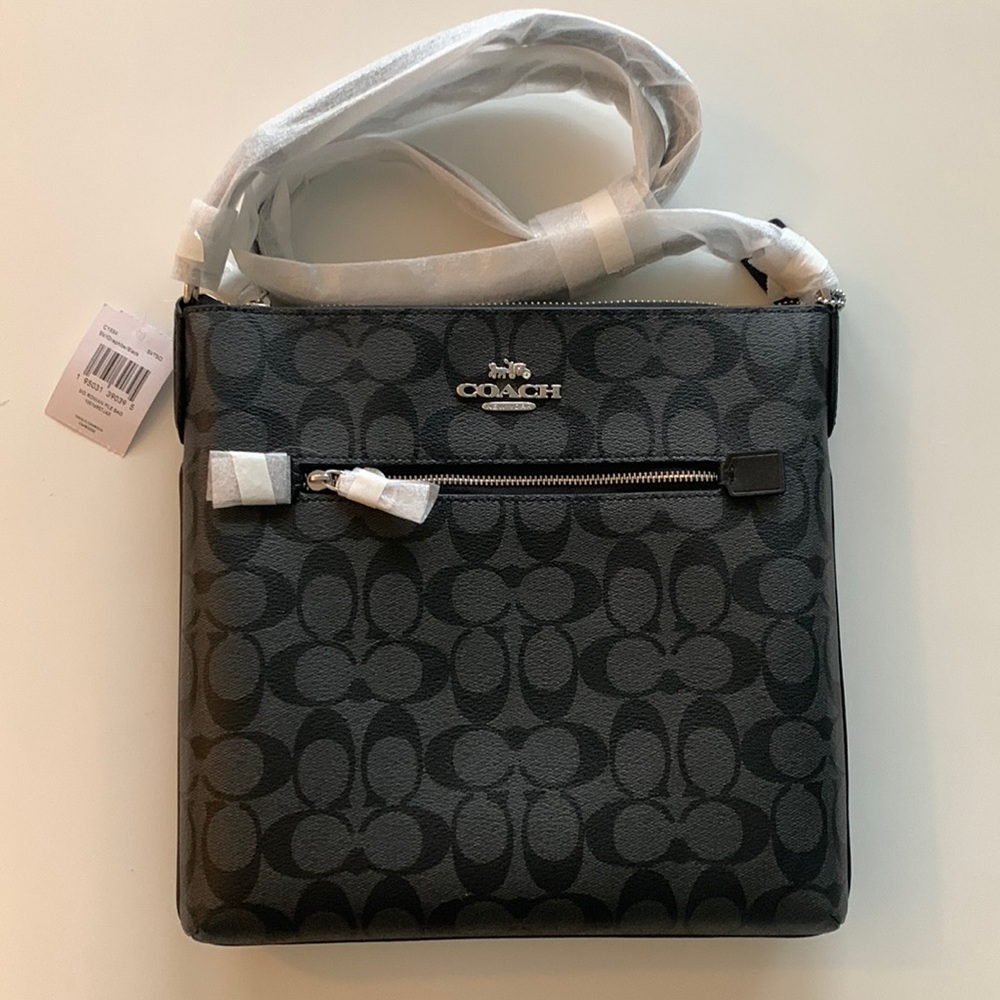 NWT Coach Rowan File Bag in Graphite/Black